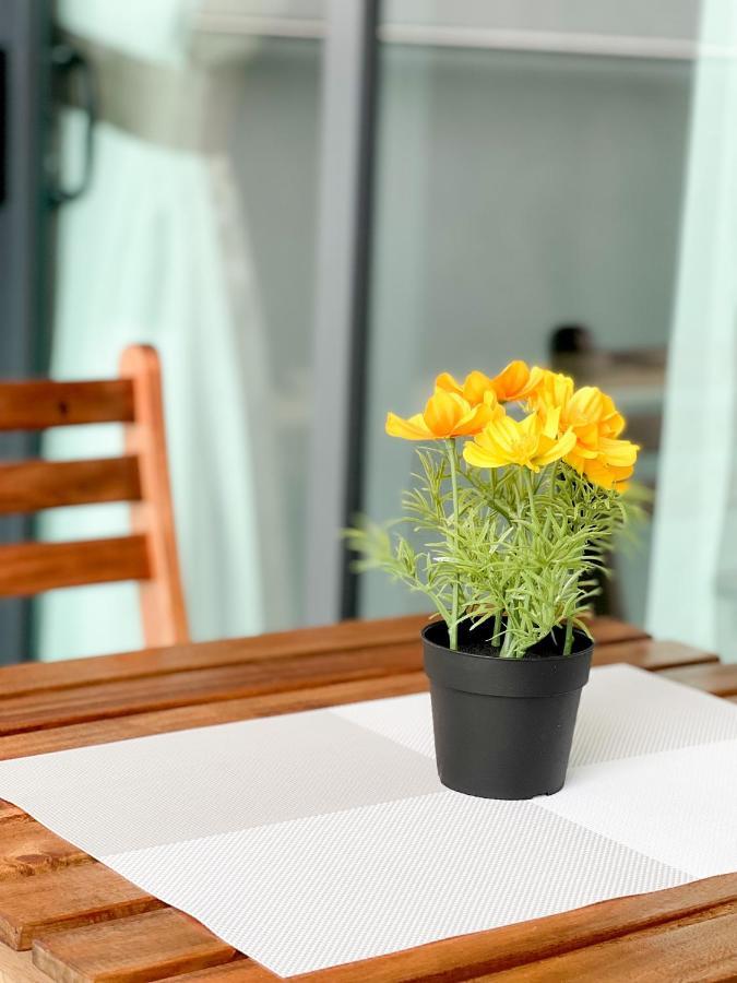 Aurora Vista Homestay Bangi At Vista Bangi With Wifi Netflix Gym Sauna Coway Swimming Pool-River View กาจัง ภายนอก รูปภาพ