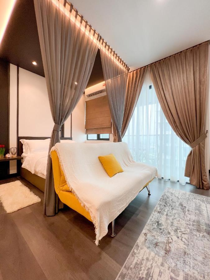 Aurora Vista Homestay Bangi At Vista Bangi With Wifi Netflix Gym Sauna Coway Swimming Pool-River View กาจัง ภายนอก รูปภาพ