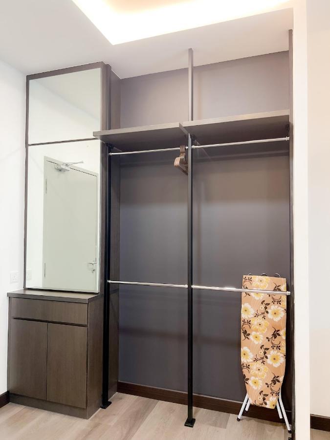 Aurora Vista Homestay Bangi At Vista Bangi With Wifi Netflix Gym Sauna Coway Swimming Pool-River View กาจัง ภายนอก รูปภาพ