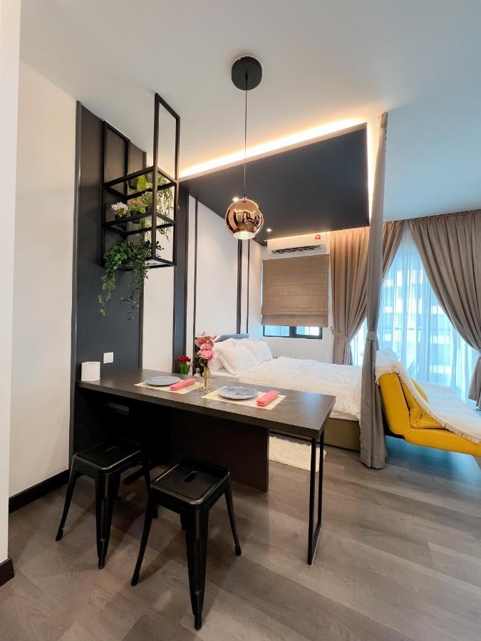 Aurora Vista Homestay Bangi At Vista Bangi With Wifi Netflix Gym Sauna Coway Swimming Pool-River View กาจัง ภายนอก รูปภาพ