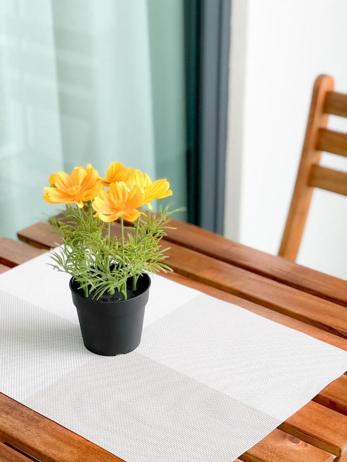 Aurora Vista Homestay Bangi At Vista Bangi With Wifi Netflix Gym Sauna Coway Swimming Pool-River View กาจัง ภายนอก รูปภาพ