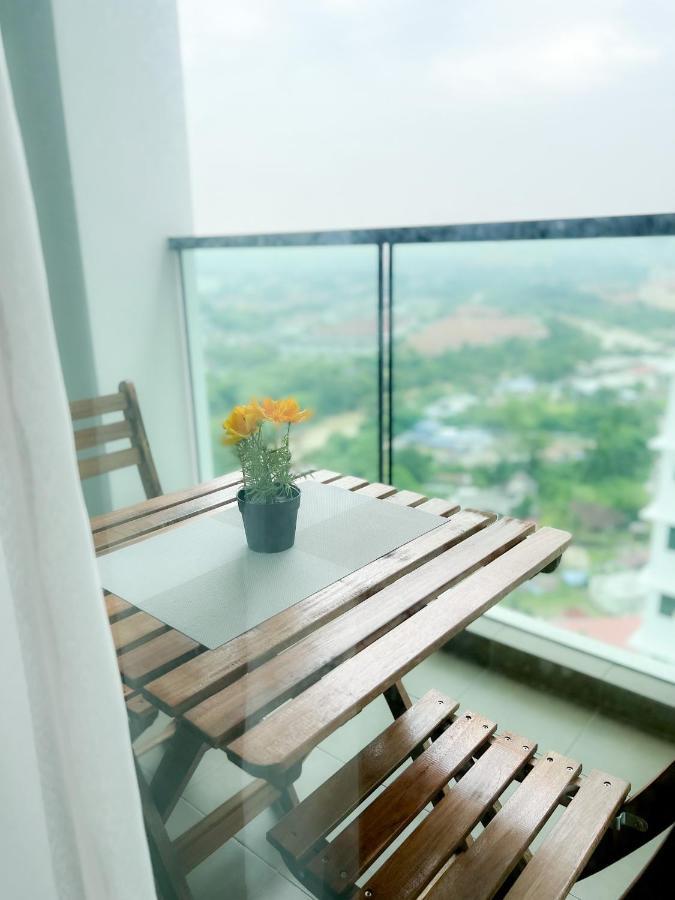 Aurora Vista Homestay Bangi At Vista Bangi With Wifi Netflix Gym Sauna Coway Swimming Pool-River View กาจัง ภายนอก รูปภาพ