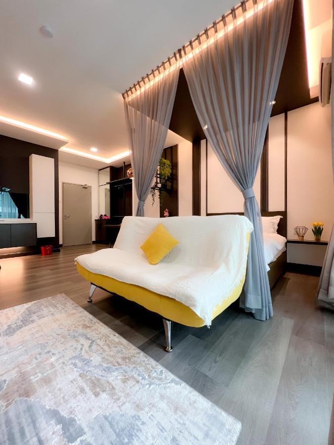 Aurora Vista Homestay Bangi At Vista Bangi With Wifi Netflix Gym Sauna Coway Swimming Pool-River View กาจัง ภายนอก รูปภาพ